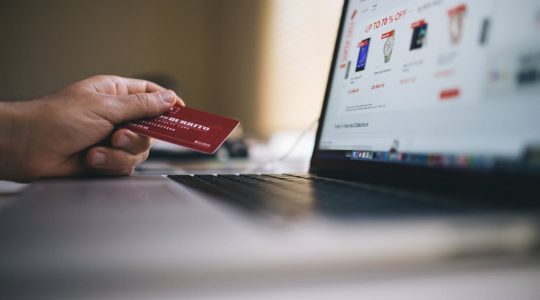 cyber monday mobile