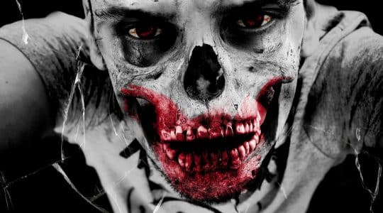 https://pixabay.com/en/zombie-horror-undead-monster-bone-367517/