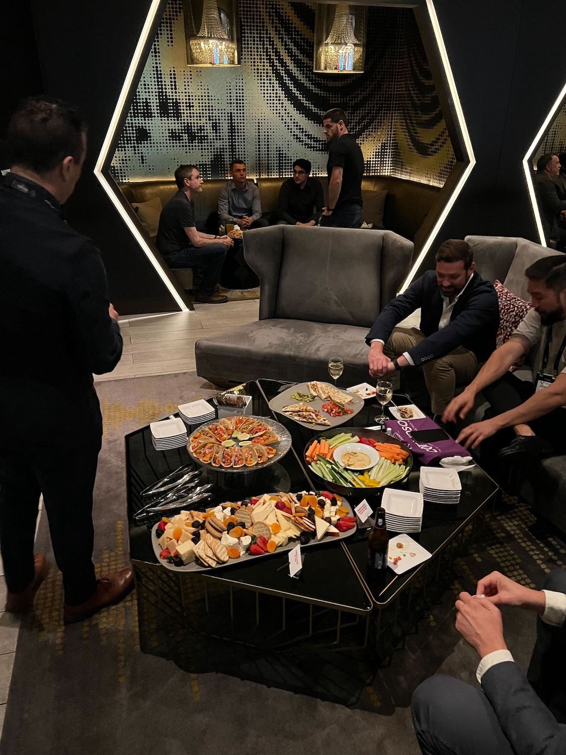 Affiliate leaders, global brands, and industry experts wined and dined with TUNE and Fluent at our Network and Chill Happy Hour during ASE 2022.